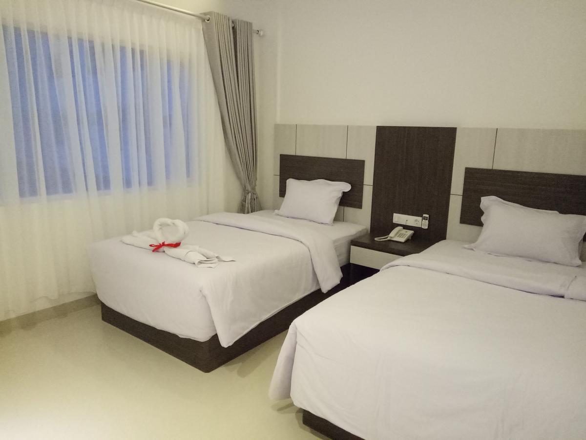 Seventeen Hotel Banda Aceh Ngoại thất bức ảnh